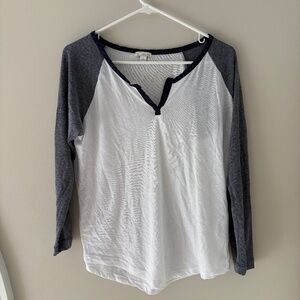 Gap | baseball tee | size L